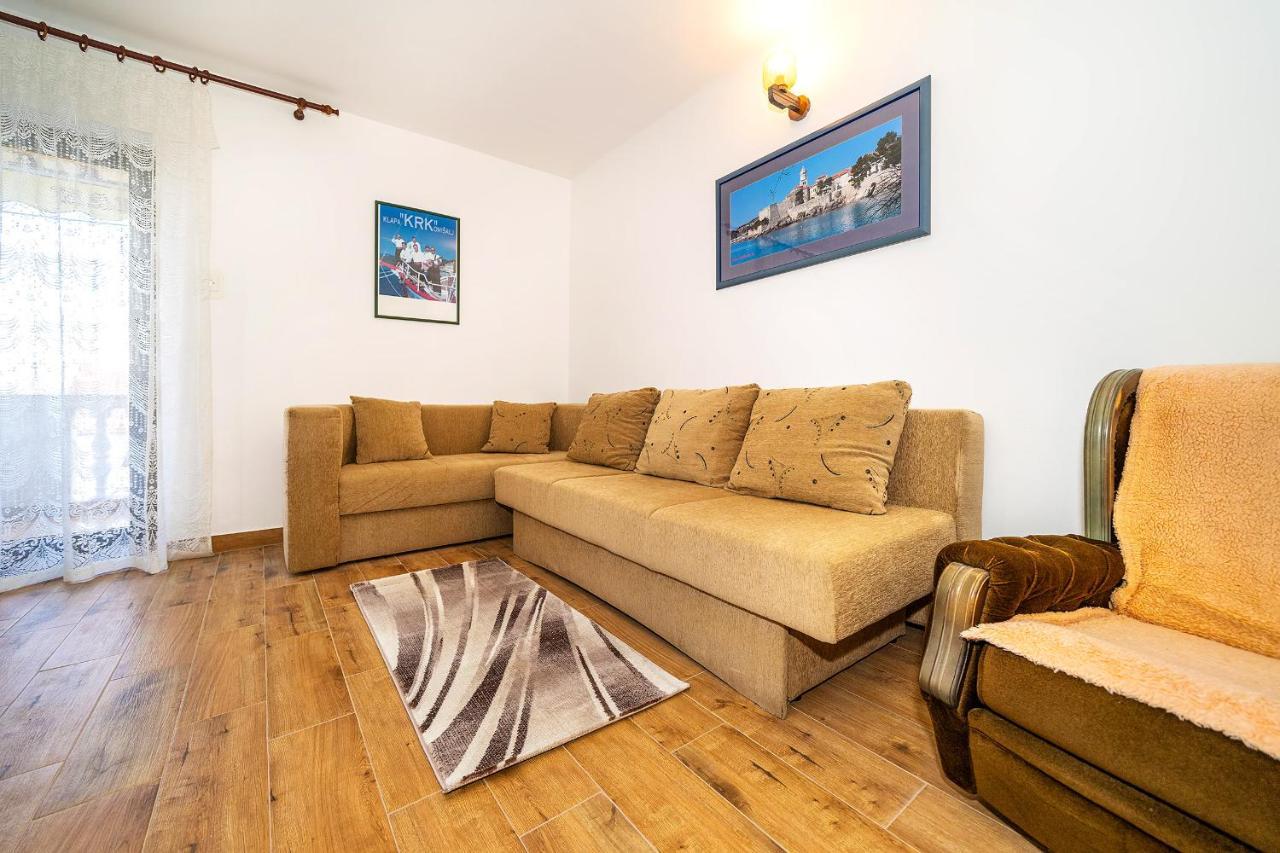 Apartments Jurina คิร์ก ภายนอก รูปภาพ